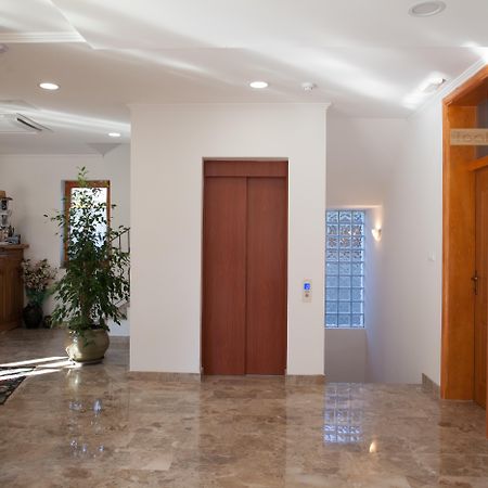 Hotel Almira Mostar Buitenkant foto
