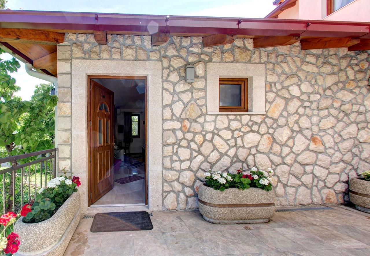 Hotel Almira Mostar Buitenkant foto