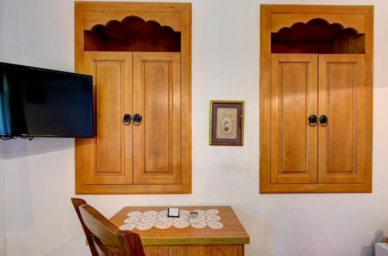 Hotel Almira Mostar Buitenkant foto
