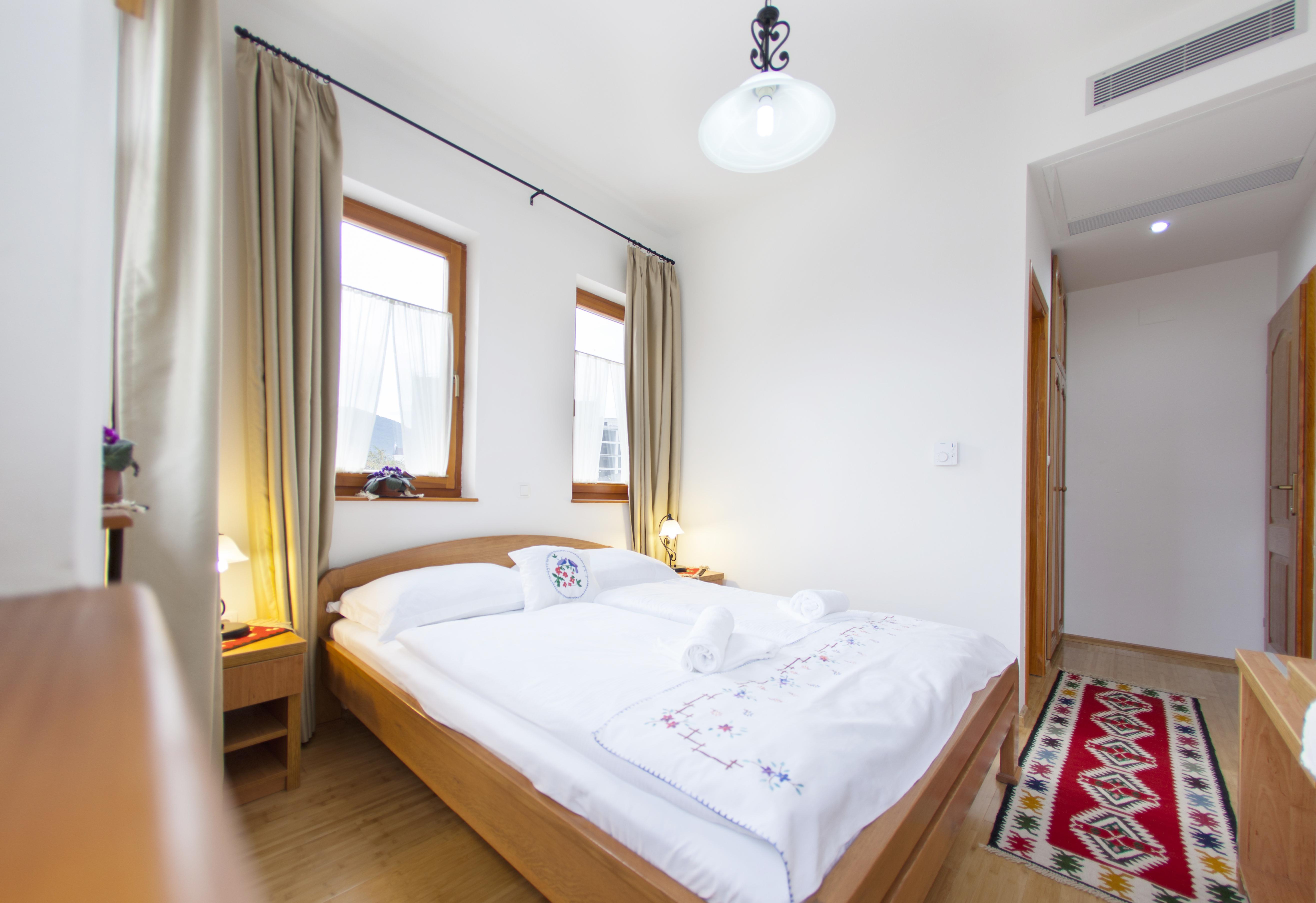 Hotel Almira Mostar Buitenkant foto