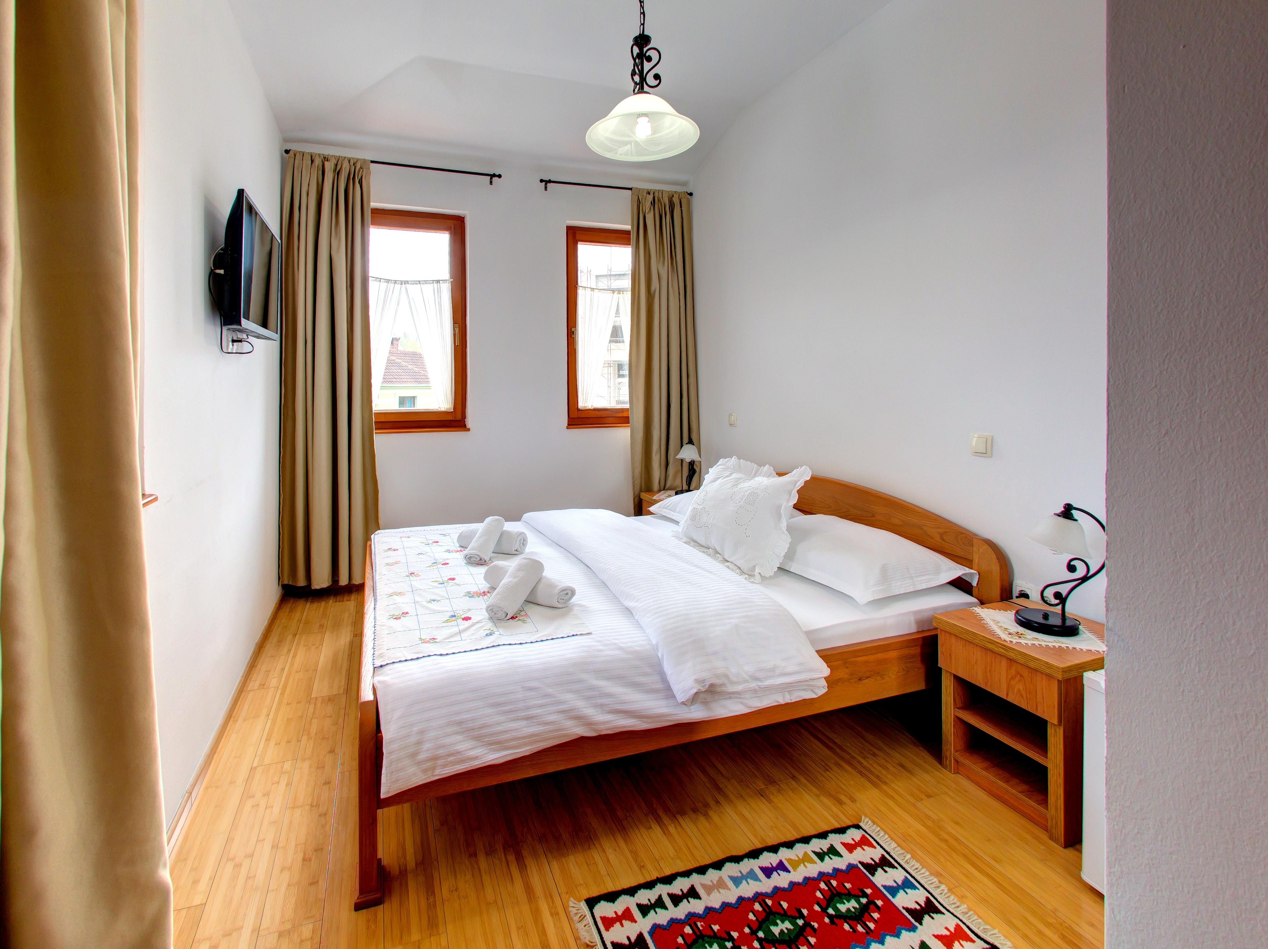 Hotel Almira Mostar Buitenkant foto