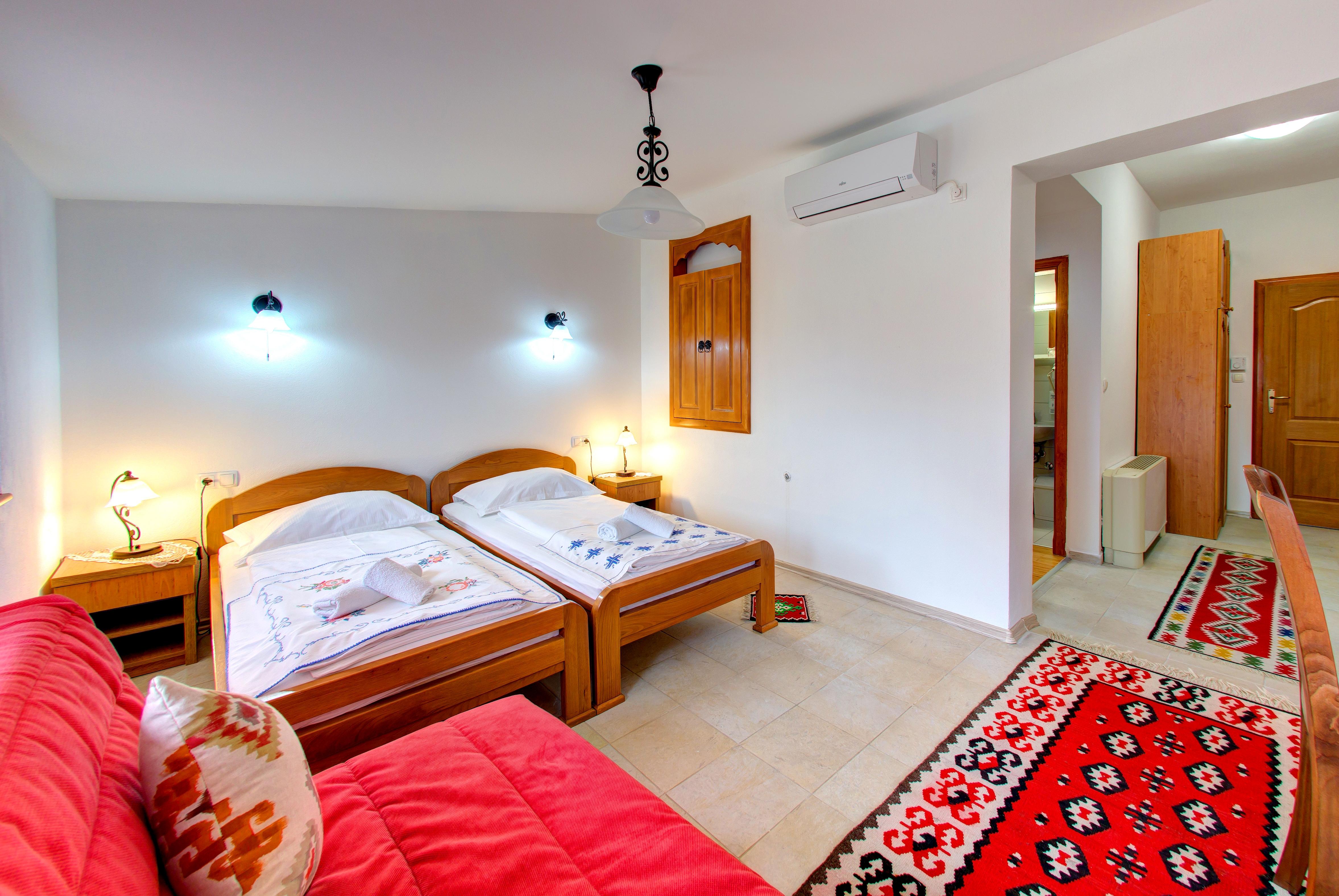 Hotel Almira Mostar Buitenkant foto