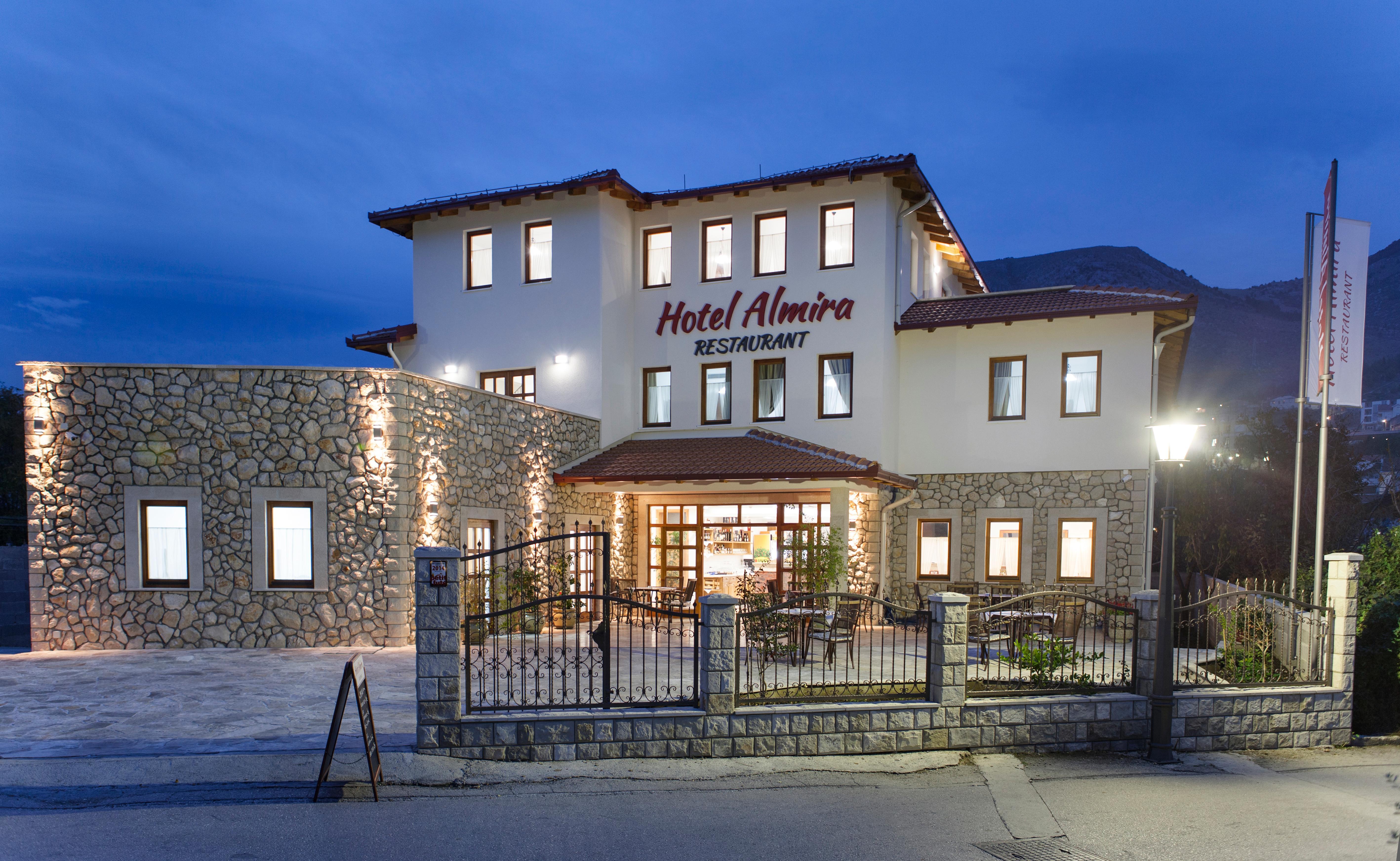 Hotel Almira Mostar Buitenkant foto