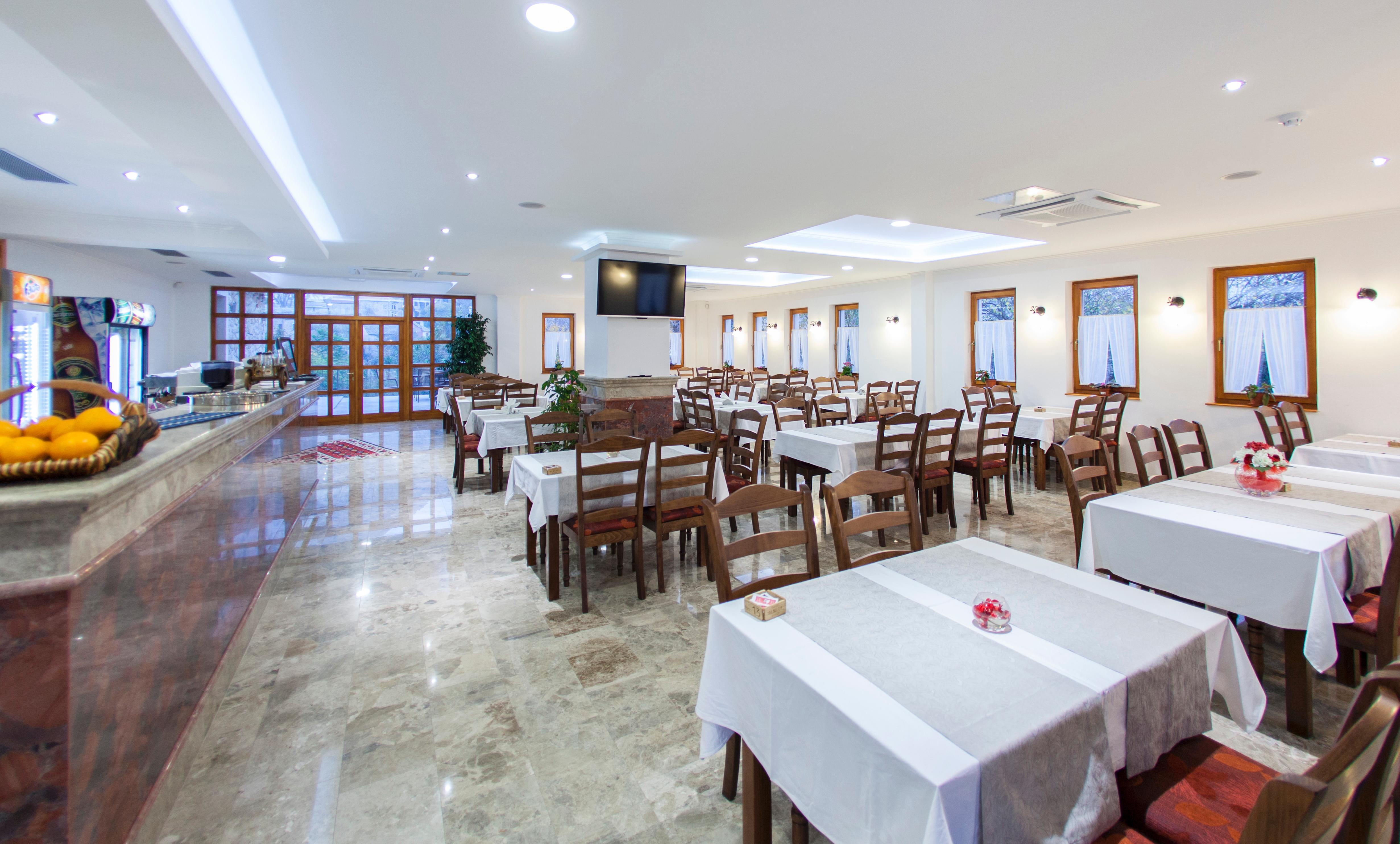 Hotel Almira Mostar Buitenkant foto