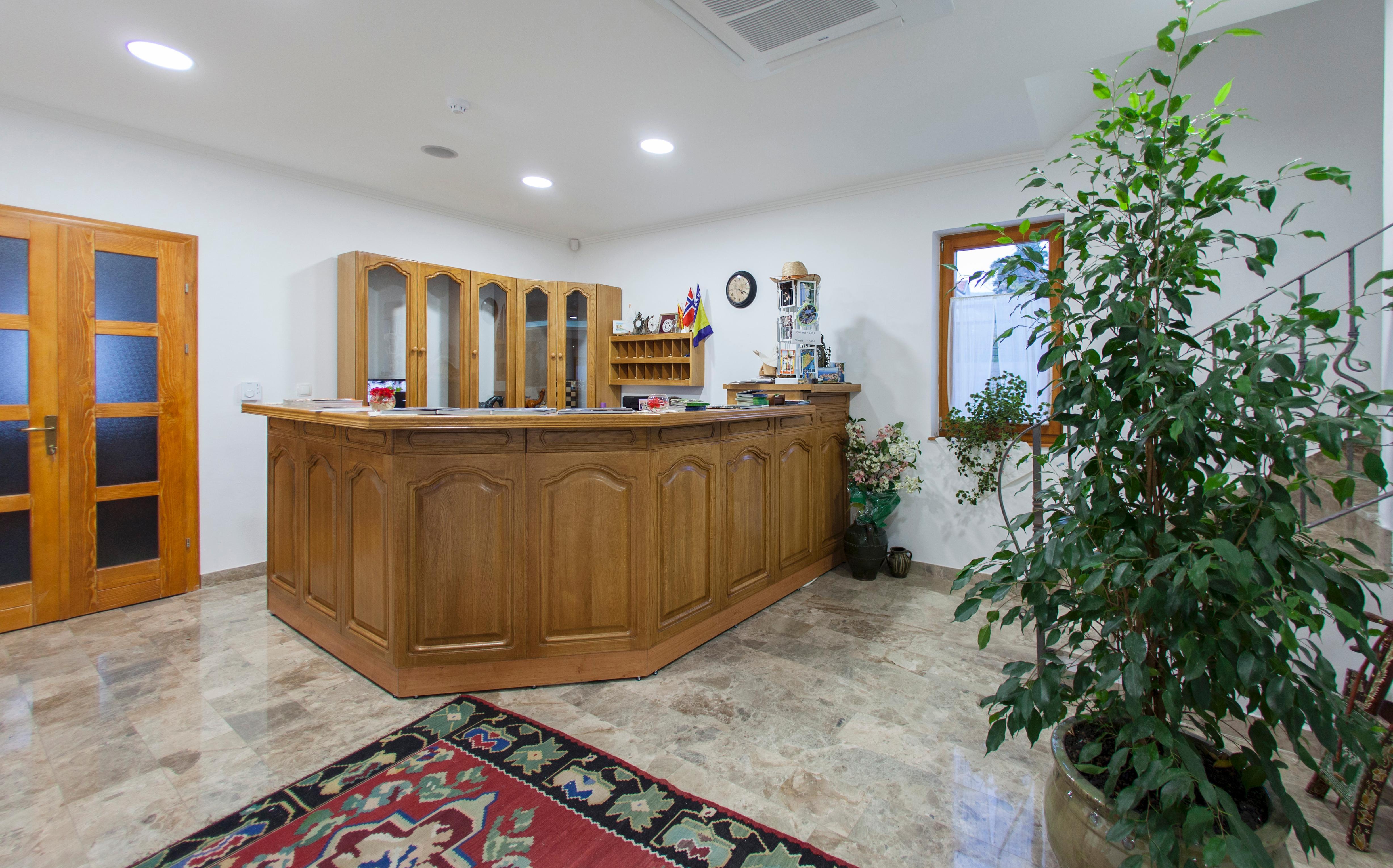 Hotel Almira Mostar Buitenkant foto
