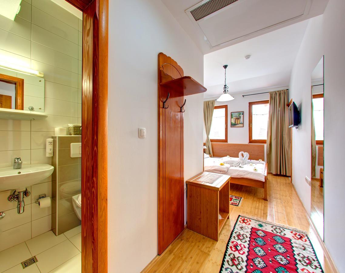 Hotel Almira Mostar Buitenkant foto