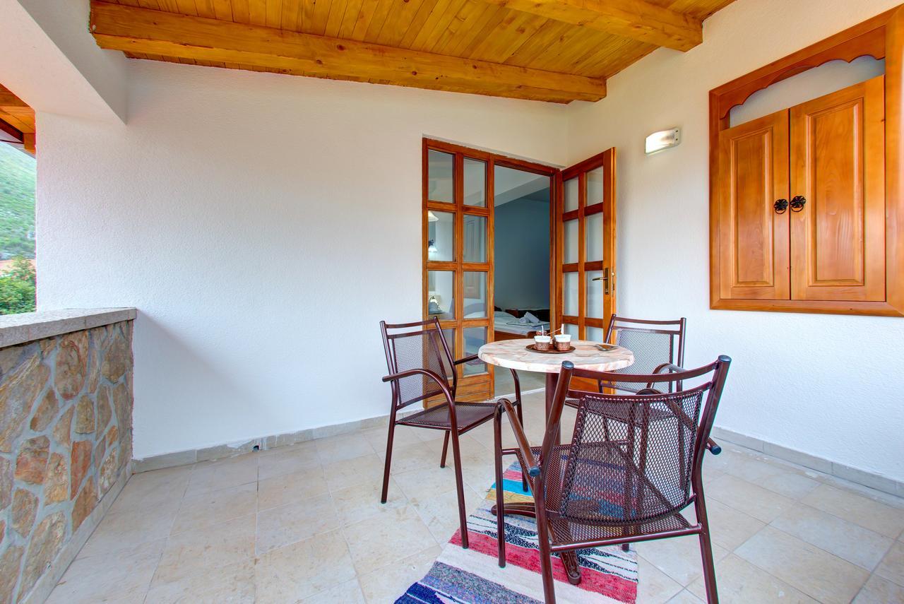 Hotel Almira Mostar Buitenkant foto